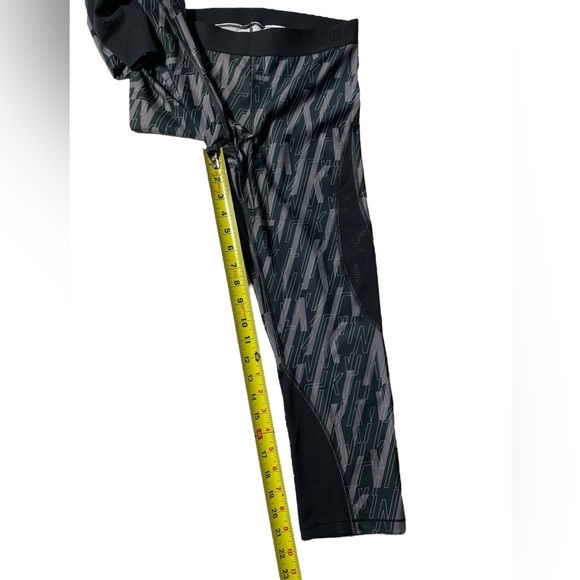 Nike Pro Hypercool Leggings Womens Medium Mesh Panels Gray Athletic running Gym - Picture 5 of 8